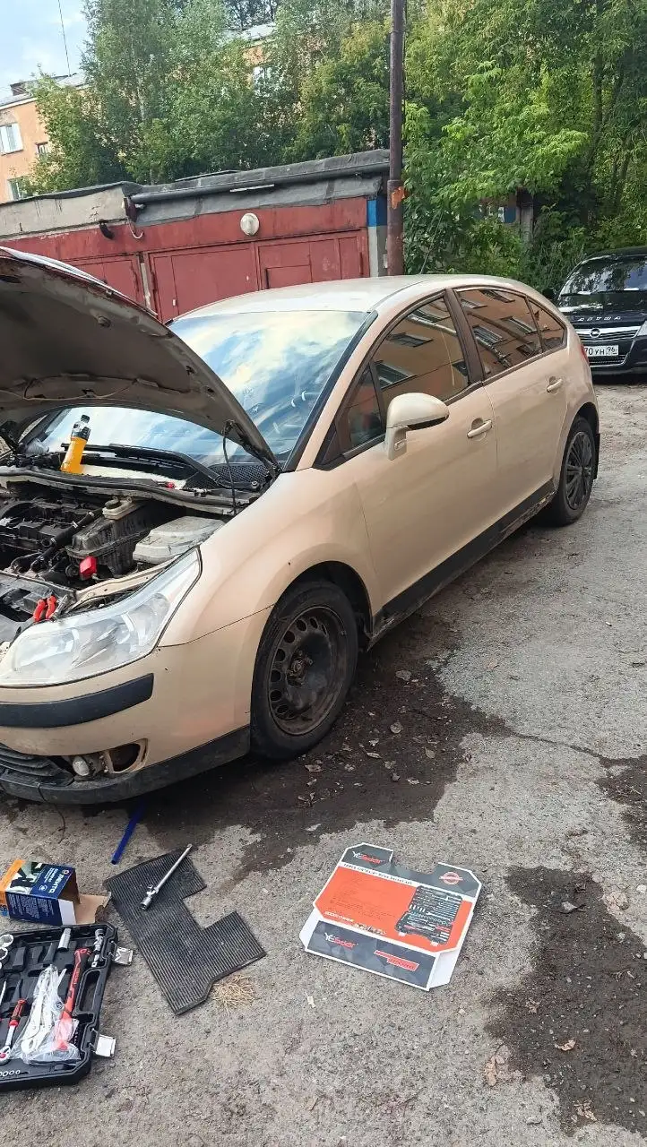 Продам строен с4 на запчасти - Запчасти (Авто) в Екатеринбург