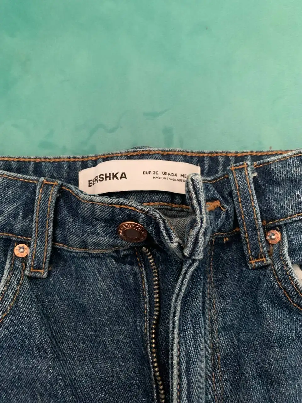 Джинсы Zara и Bershka размер S - Одежда в Екатеринбург