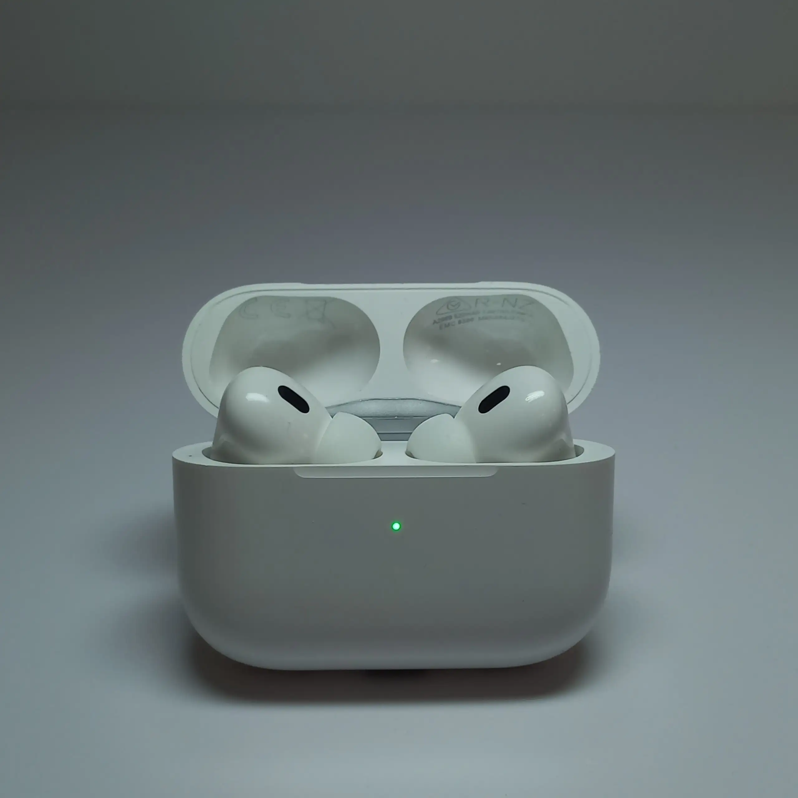 AirPods Pro 2 Type-C (Новые, в заводской плёнке) - Наушники (Электроника) в Екатеринбург