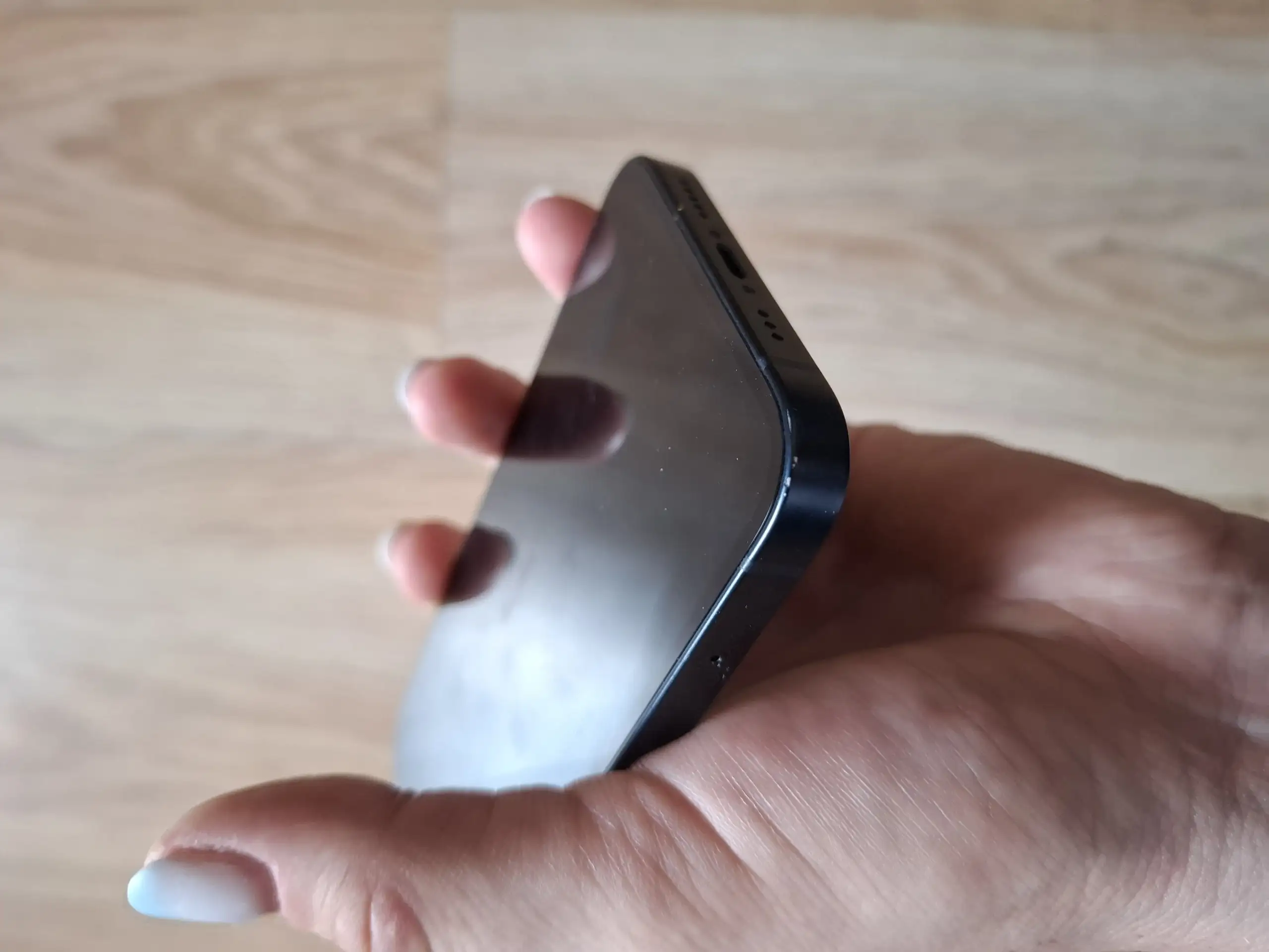 Продам iPhone 13 128 ГБ - Телефоны (Электроника) в Екатеринбург