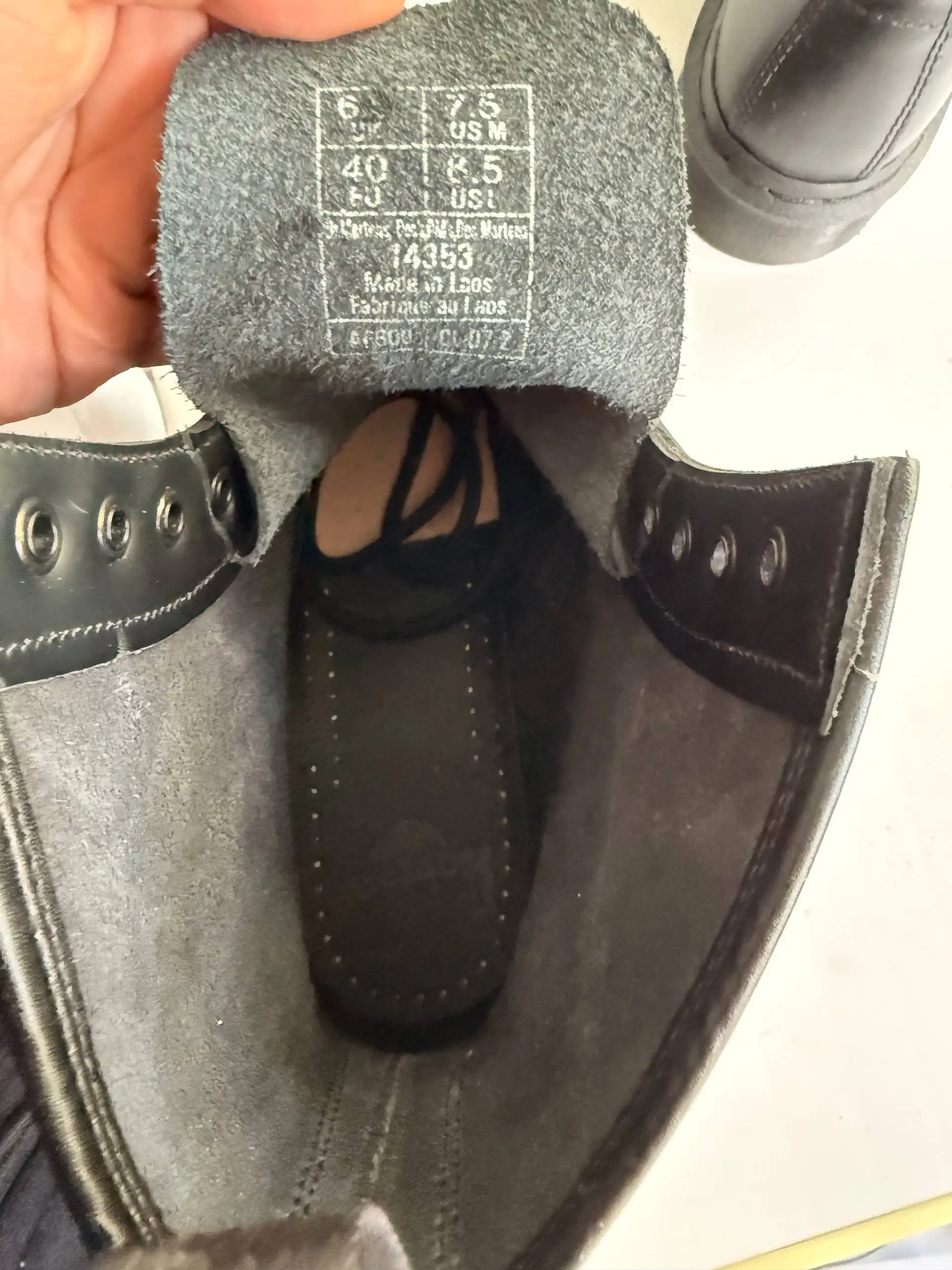 Ботинки Dr. Martens 1460 Mono Black (размер 40) - Обувь (Одежда) в Екатеринбург