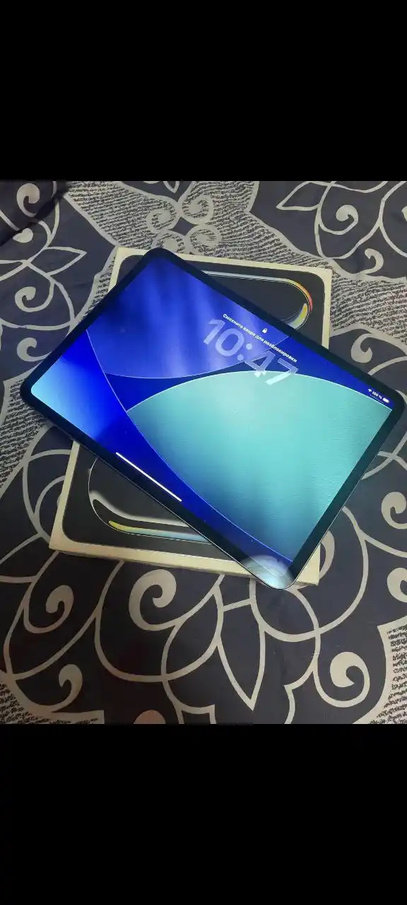 Продам PS5 и iPad Pro