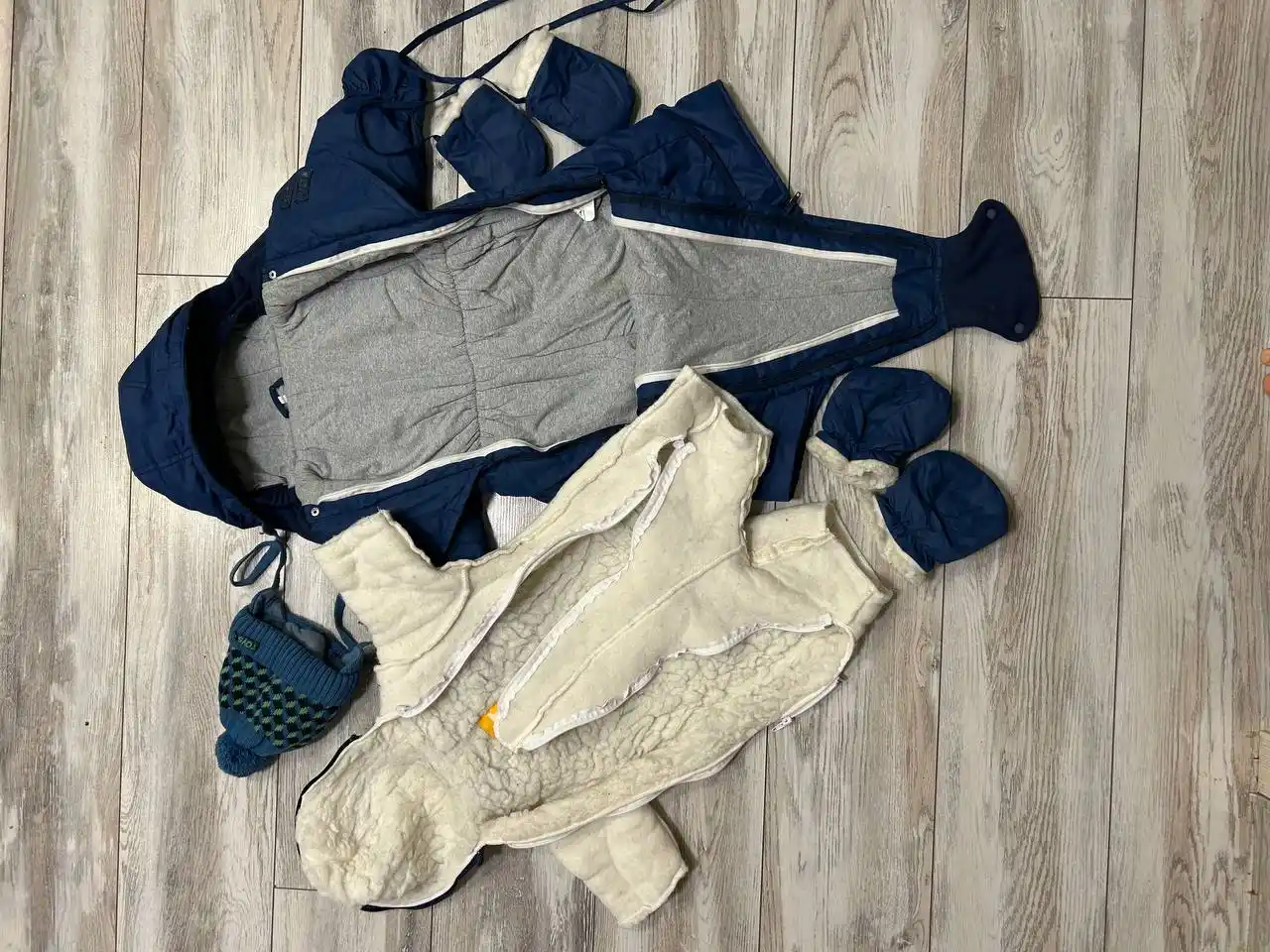 Зимний комбинезон-трансформер для малышей