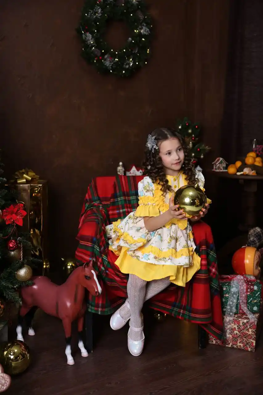 Платья для девочки на прокат или продажа - Одежда в Екатеринбург