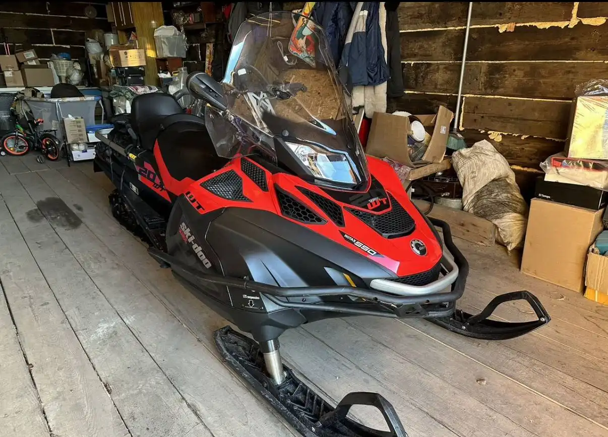 Продам снегоход