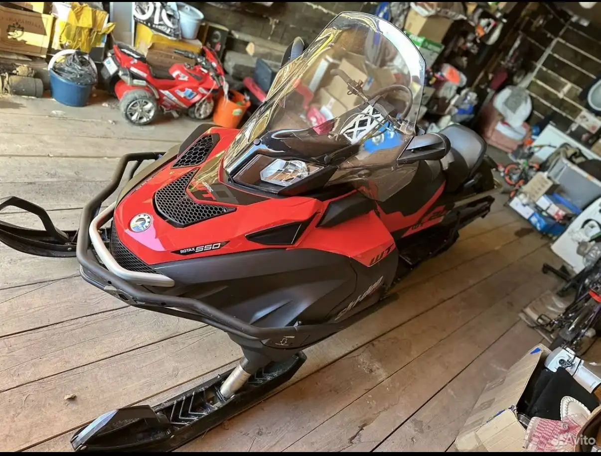 Продам снегоход