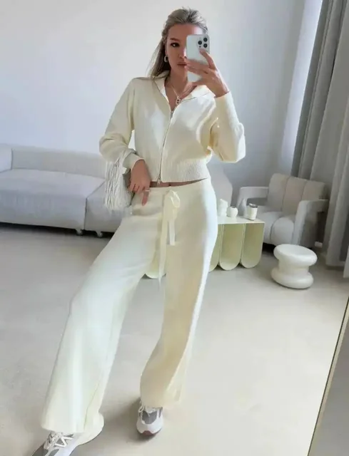 Костюм двойка новый (не подошёл фасон) размер 44-48 - Одежда в Екатеринбург