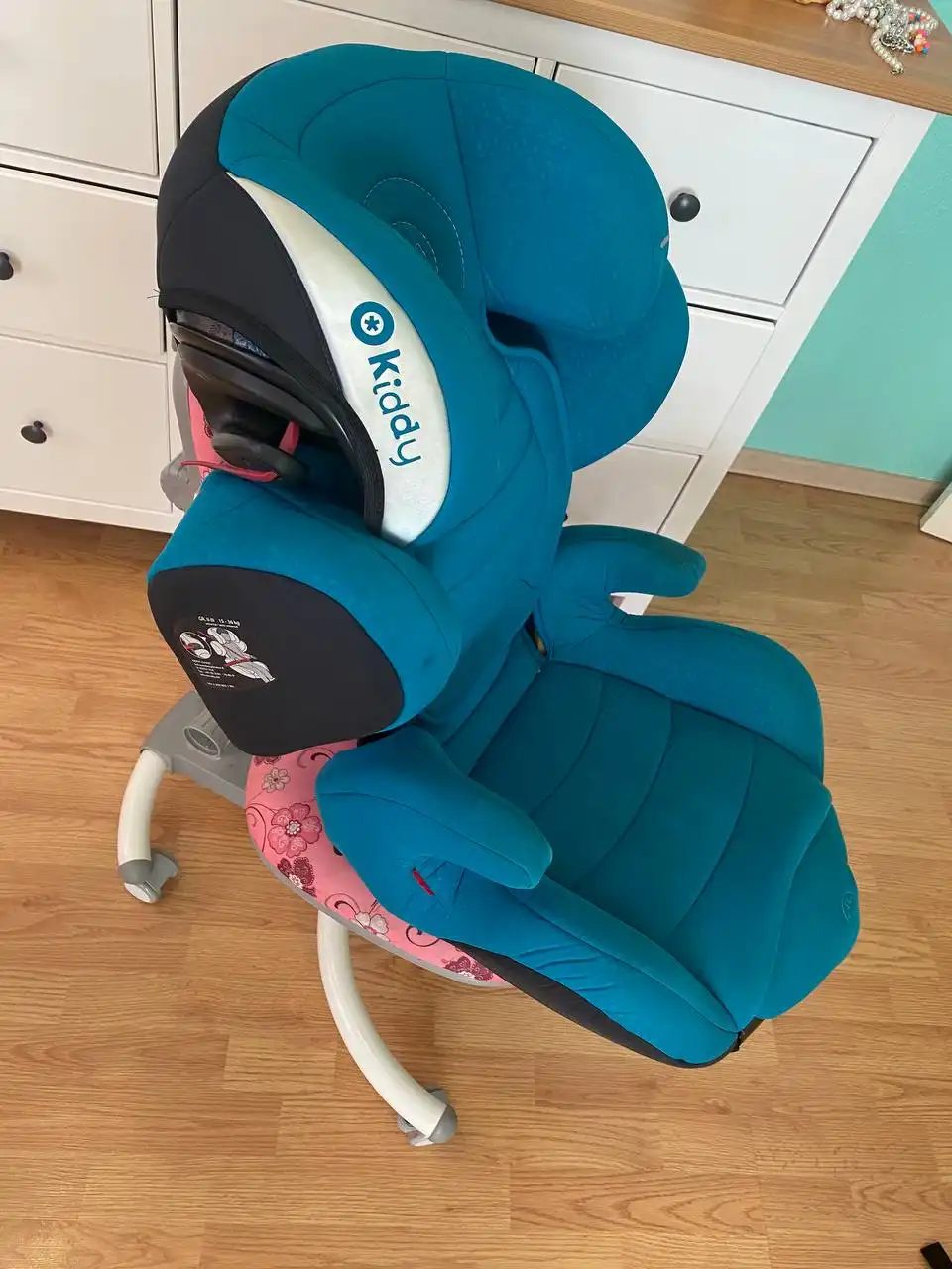 Детское автокресло 12-36 кг с изофикс