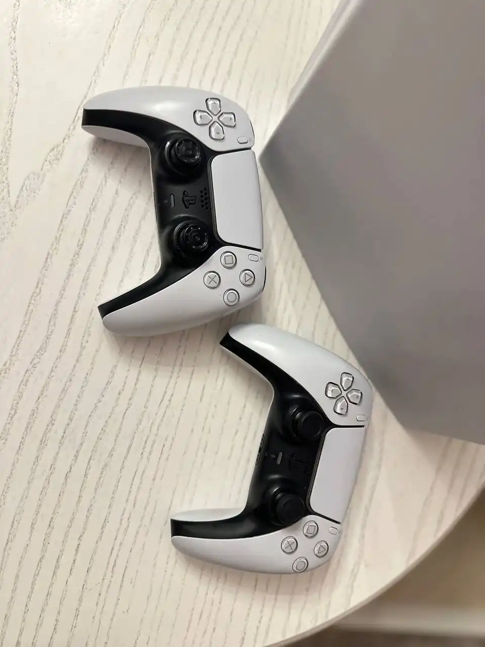 Продам PlayStation 5 Blu-ray Edition