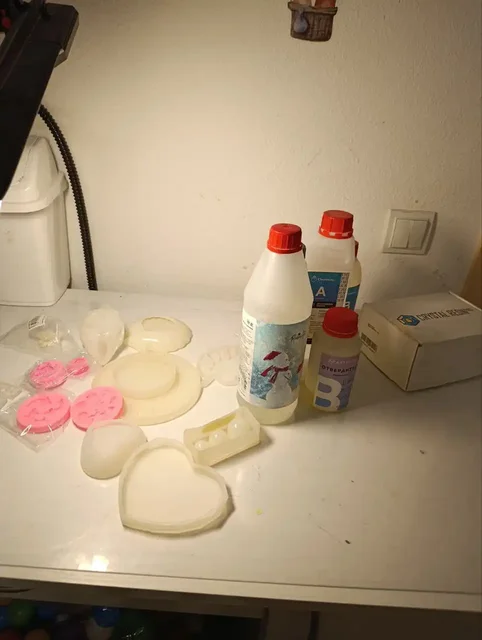 Силиконовые молды для эпоксидной смолы и расходные материалы - Хобби и отдых в Екатеринбург