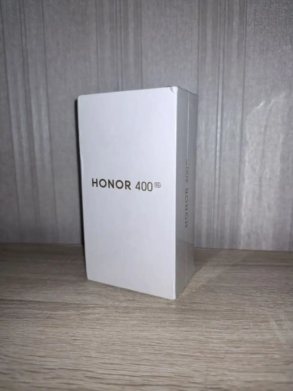 Продам новый Honor 400 5g 12/512 Космический серый Ростест