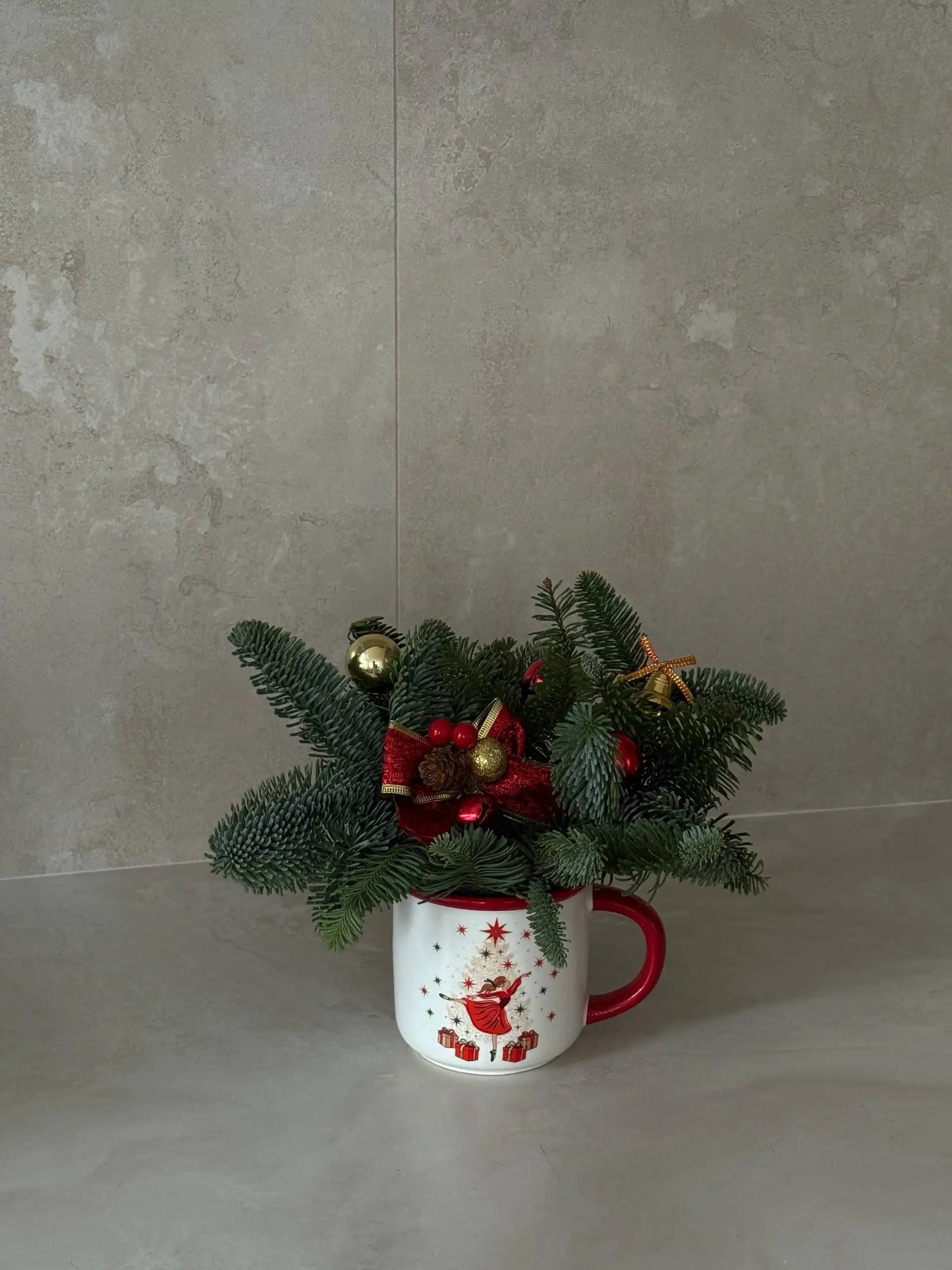 Новогодние композиции и кружечки под заказ