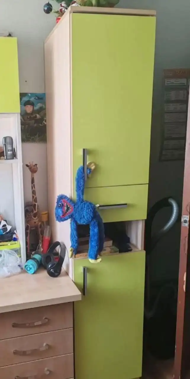 Продажа комплекта детской мебели срочно