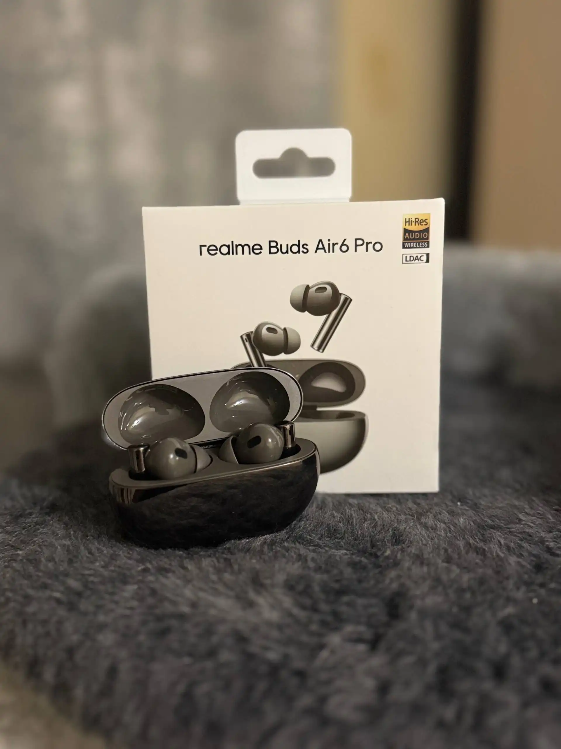 Продажа беспроводных наушников Realme Buds Air 6 Pro