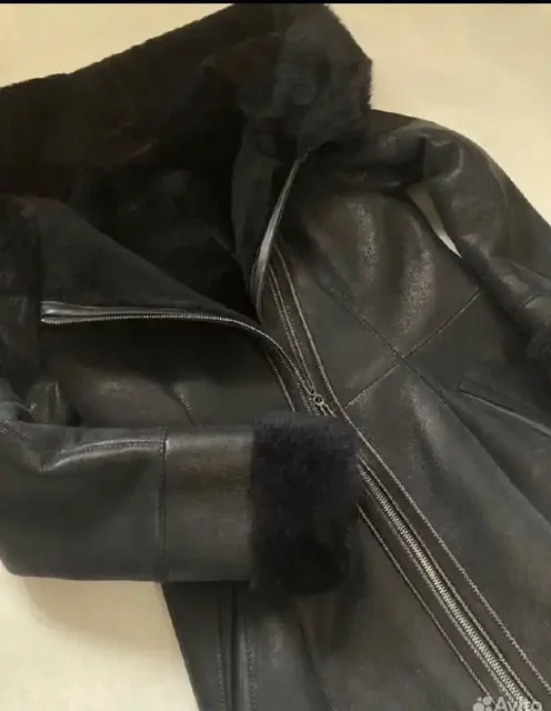 Дубленка из натуральной овчины 44 размер - Одежда в Екатеринбург