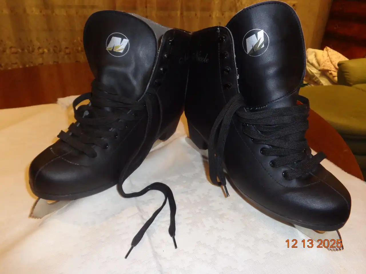 Мужские фигурные коньки Nordway Nicole 43 размера