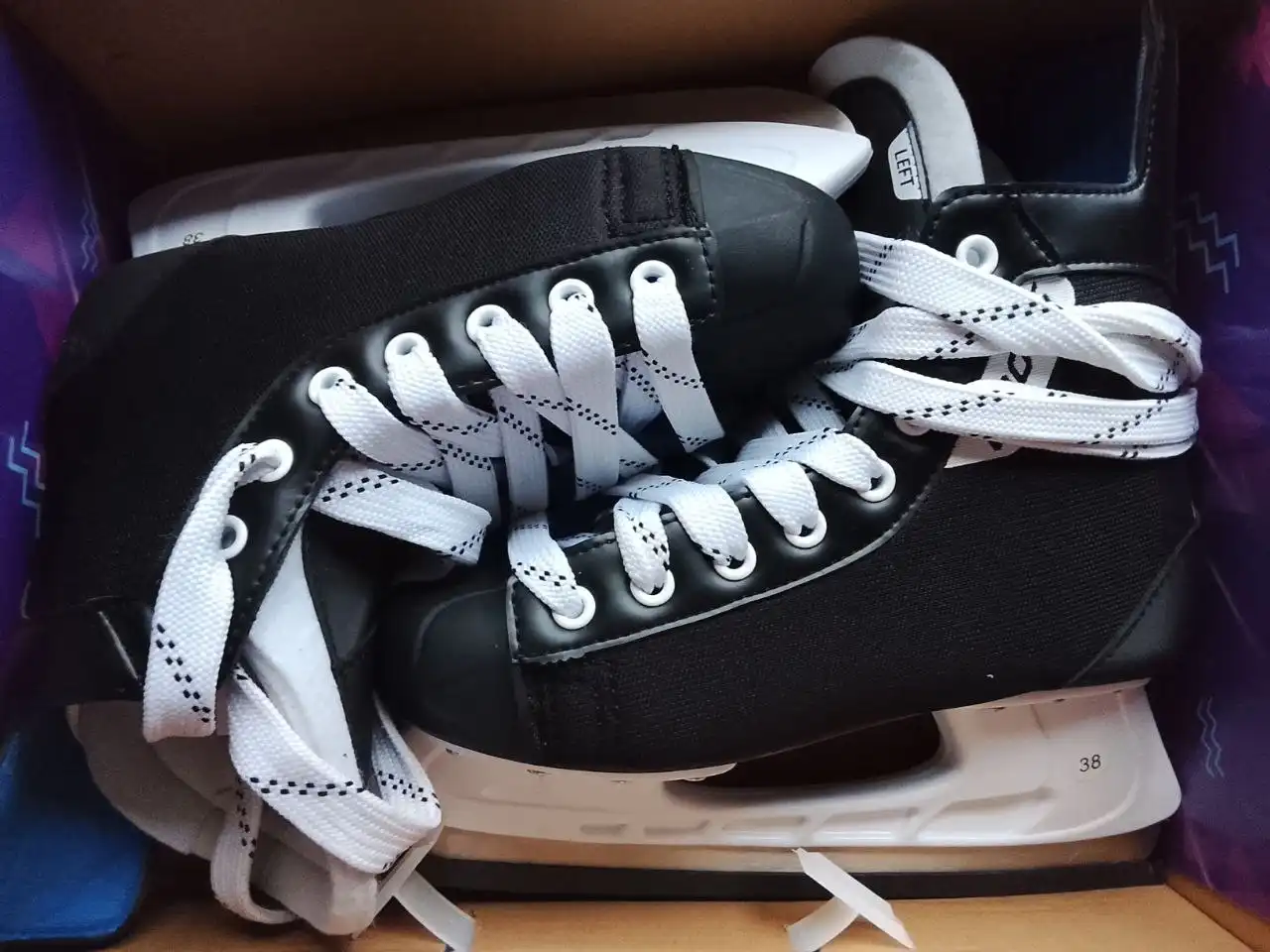 Новые коньки 38 размер из магазина Декатлон
