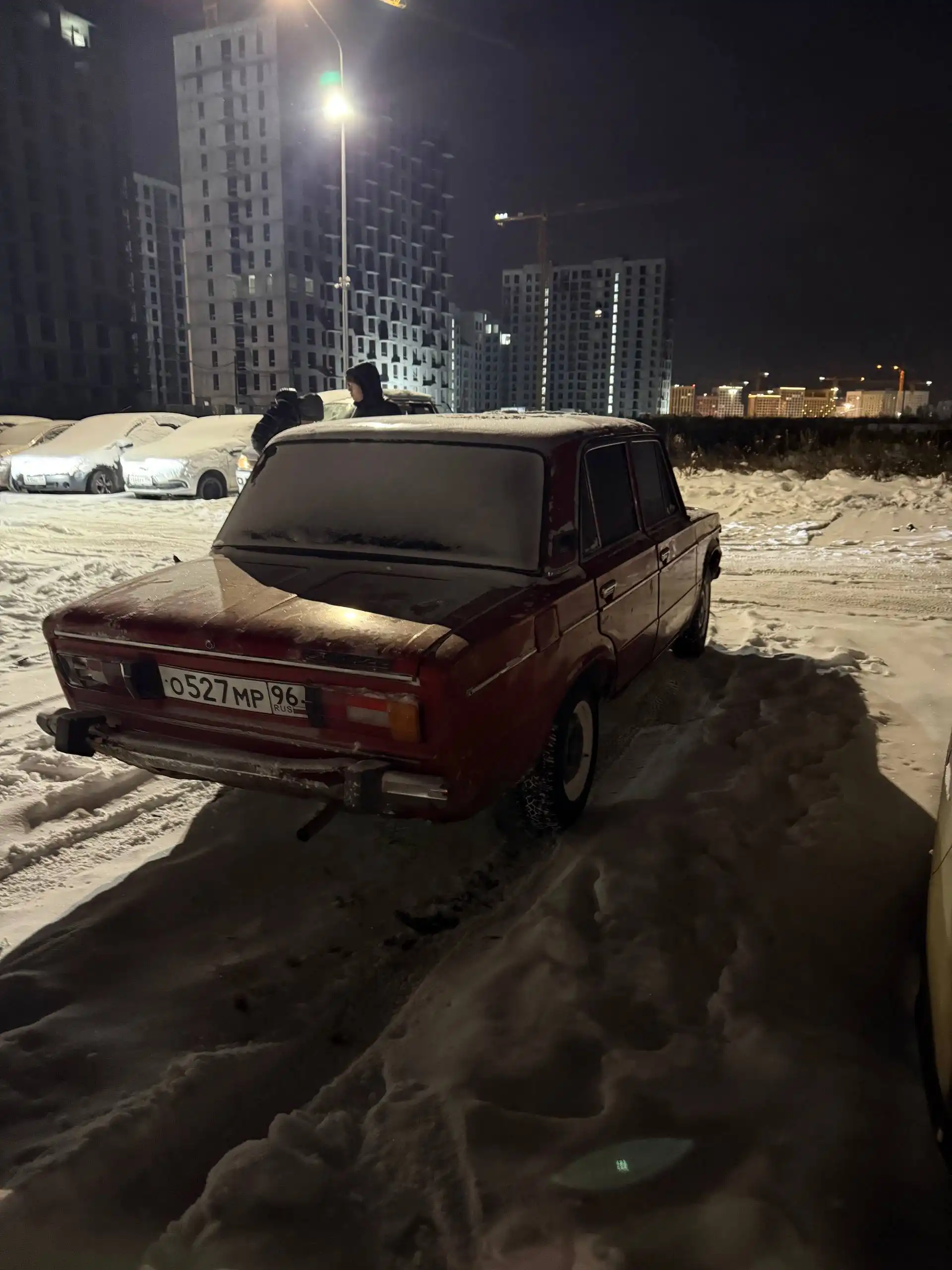 Продам машину