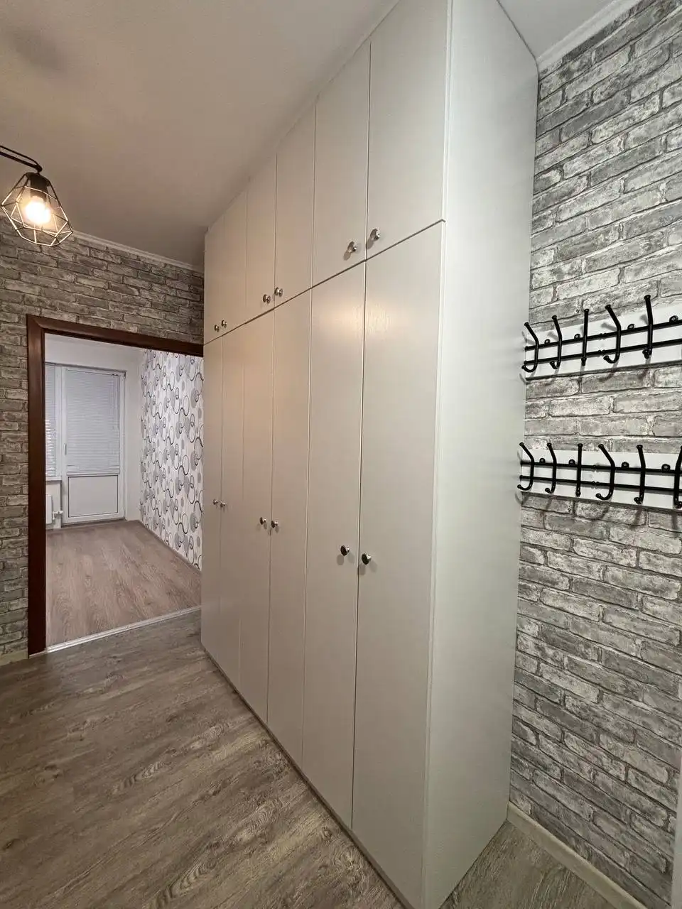 Сдам однокомнатную квартиру 43 кв.м на Рябинина 29