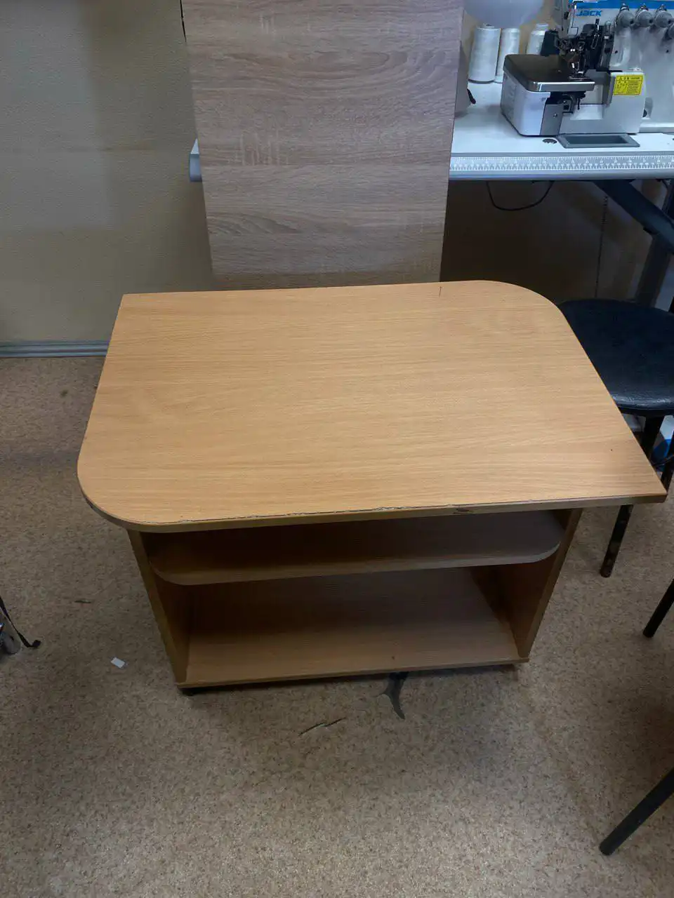 Продажа мебели и швейной машинки в Екатеринбурге