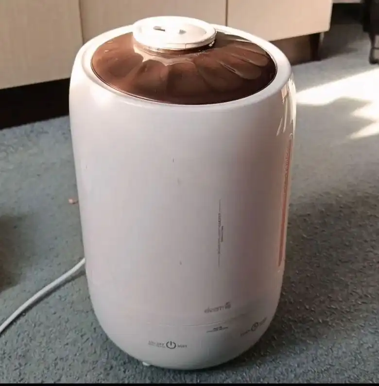 Увлажнитель Xiaomi Deerma и шлемы