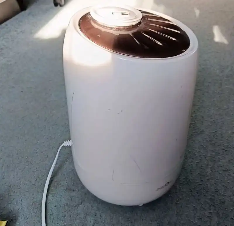 Увлажнитель Xiaomi Deerma и шлемы