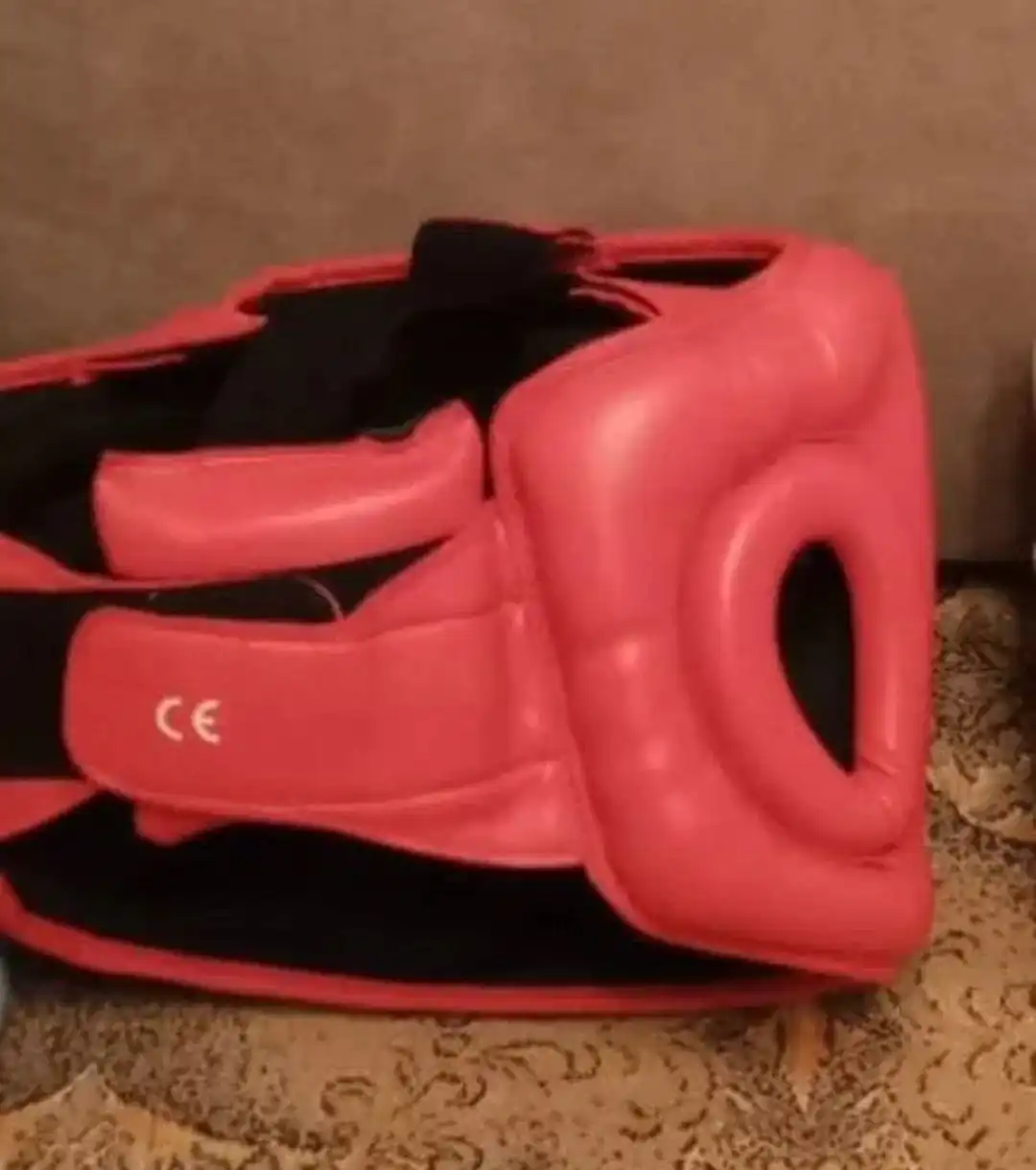 Увлажнитель Xiaomi Deerma и шлемы