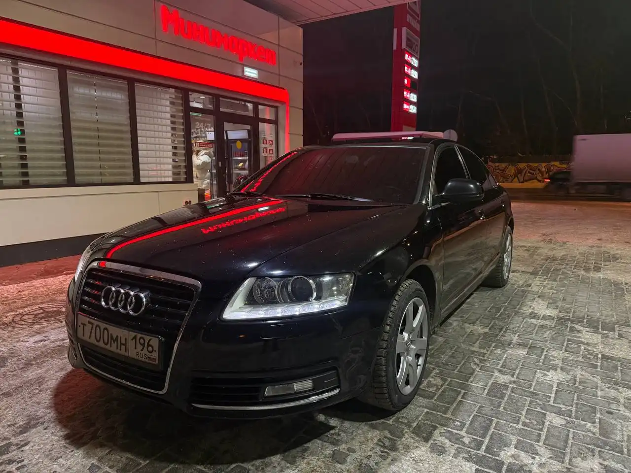 Продажа Audi A6 Рестайлинг Quattro 3л Бензин