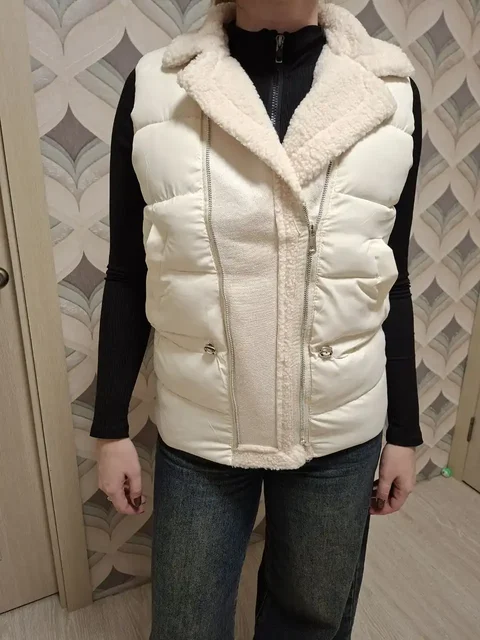 Жилетка новая размер 44 - Одежда в Екатеринбург