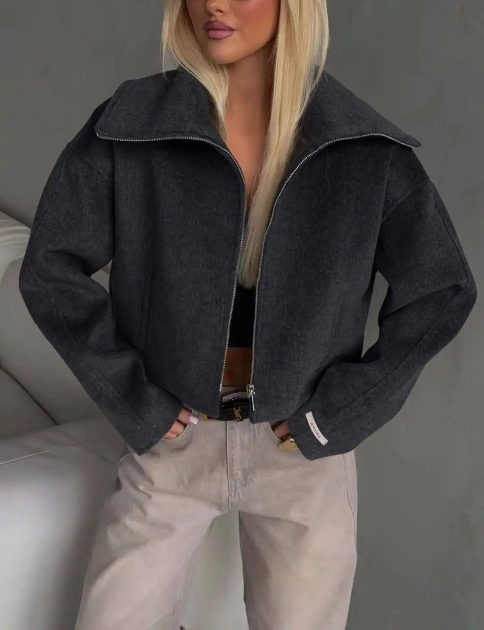 Бомбер женский, шерсть 100%, размер L, новый с биркой