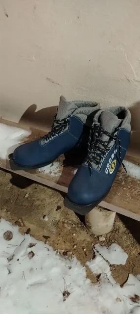 Лыжи и ботинки размер 45 - Продукты питания в Екатеринбург