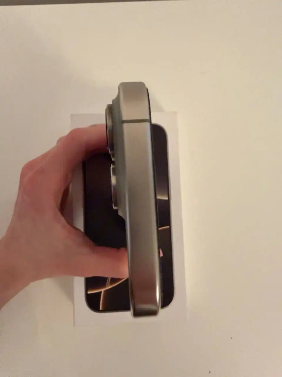 Продам iPhone 16 Pro 512 ГБ