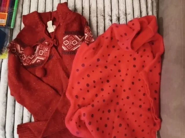 Теплые вещи и джинсы на размер 40-42 - Женская одежда в Екатеринбург