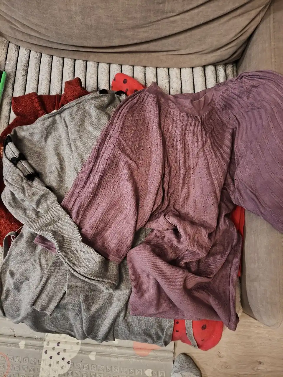 Теплые вещи и джинсы на размер 40-42 - Женская одежда (Одежда) в Екатеринбург