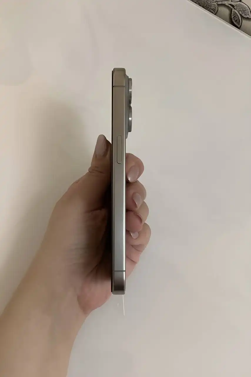 Продам iPhone 15 Pro 512 ГБ - Смартфоны (Электроника) в Екатеринбург