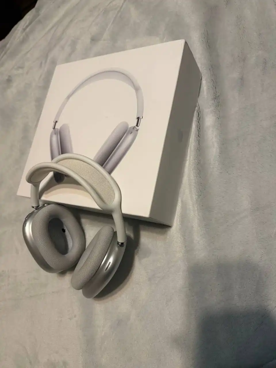 Продам наушники Air Pods Max - Наушники (Электроника) в Екатеринбург