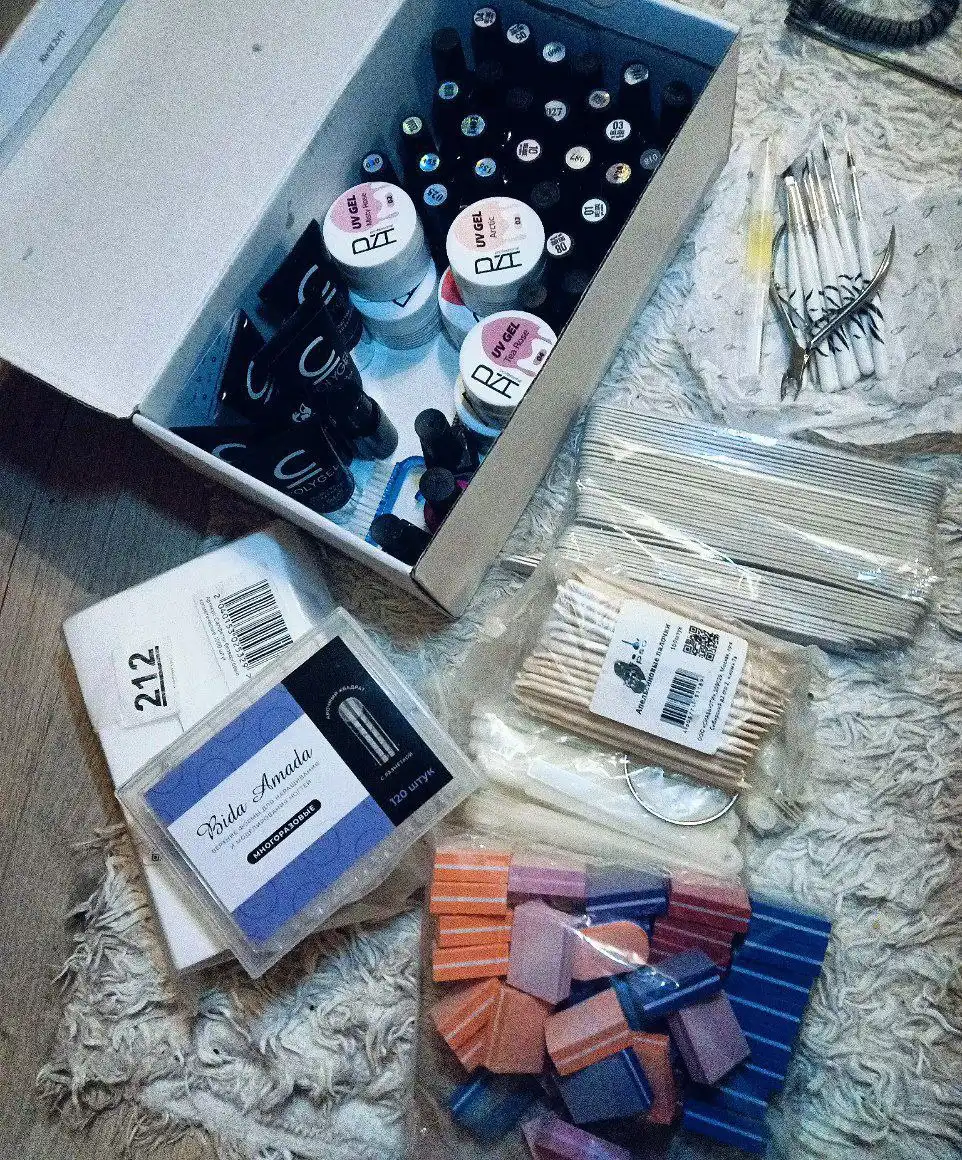 Продажа всего для маникюра - Барахолка в Екатеринбург