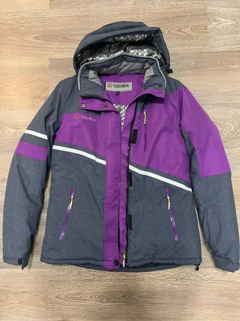 Женский горнолыжный костюм - Спортивная одежда в Екатеринбург