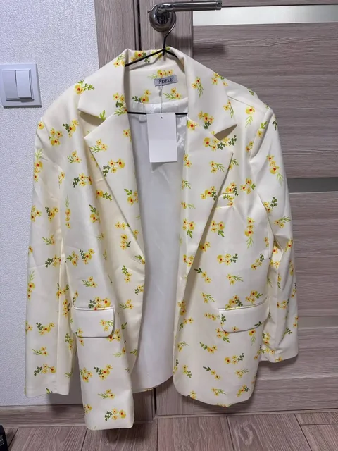 Пиджак в цветочек новый с этикеткой размер L - БАДы/добавки в Екатеринбург