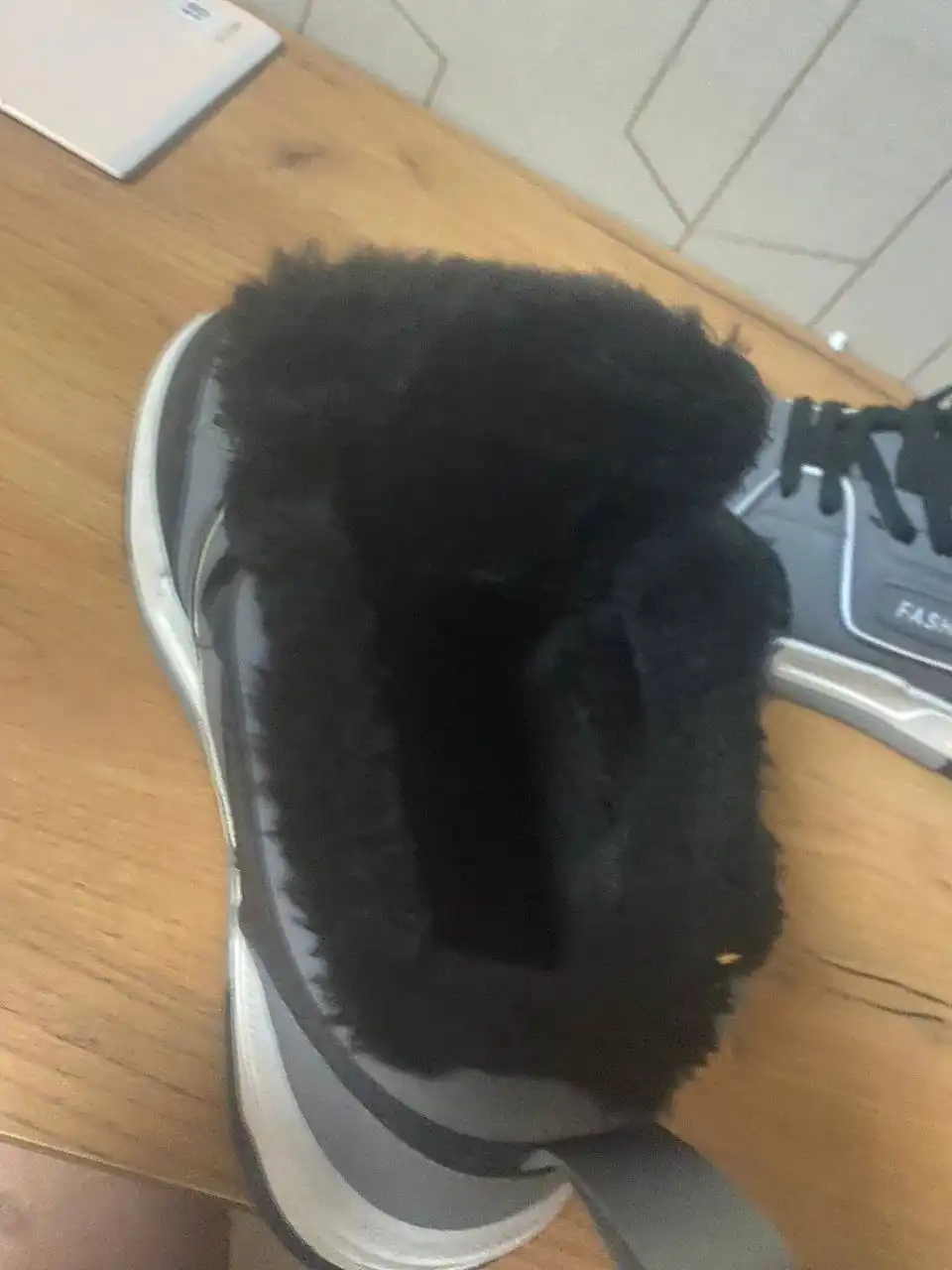 Зимние кроссовки с утеплителем 43 размер - Обувь (Одежда) в Екатеринбург