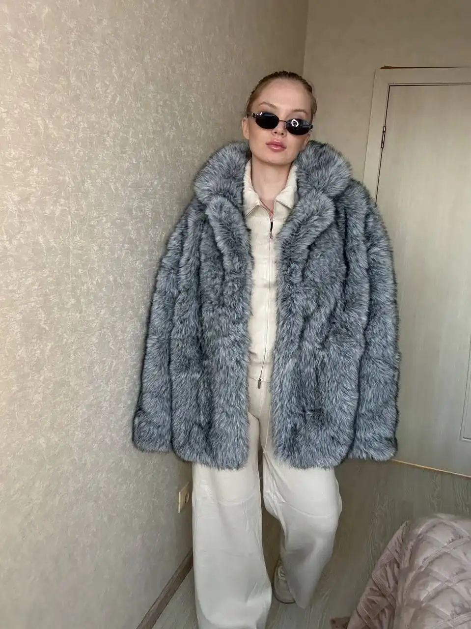 Шуба эко мех Корея Скульптор - Верхняя одежда (Одежда) в Екатеринбург