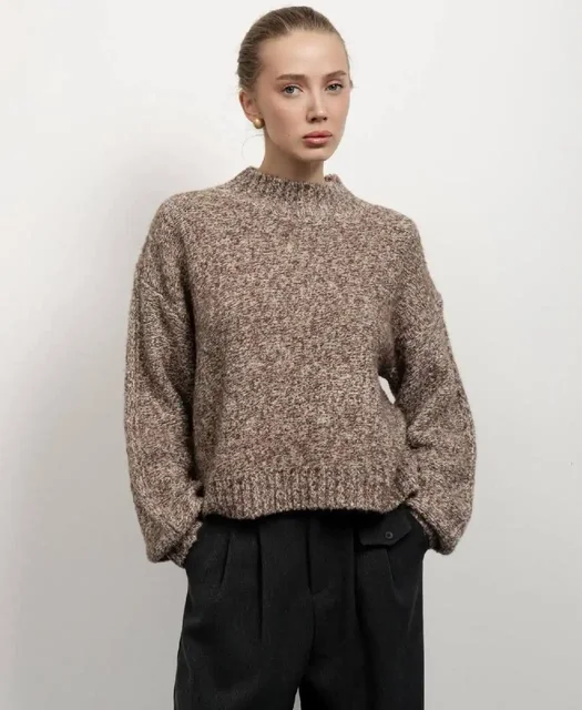 Свитер из Кореи, размер 44-48 - Свадебная одежда в Екатеринбург