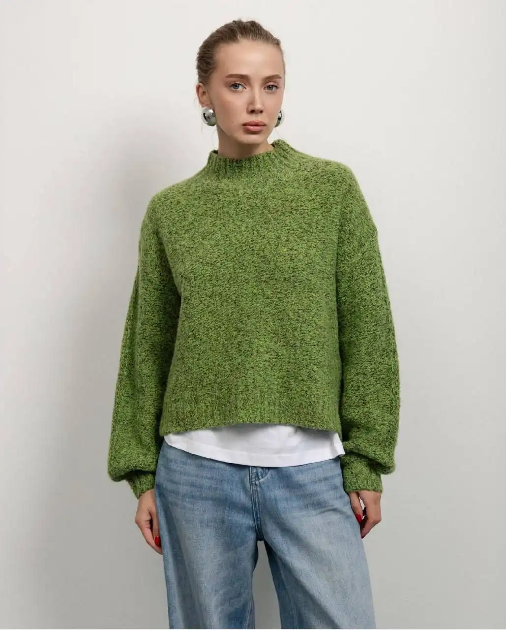 Свитер из Кореи, размер 44-48 - Верхняя одежда (Одежда) в Екатеринбург