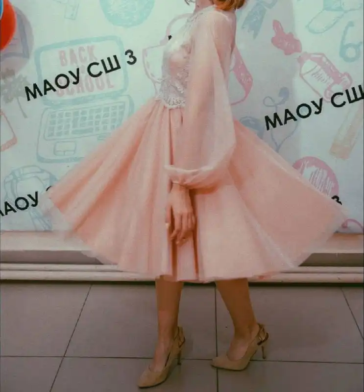 Продам два платья в отличном состоянии - Платья (Одежда) в Екатеринбург