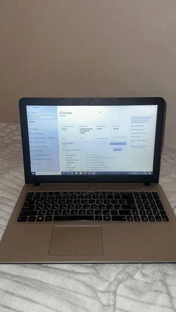 Ноутбук Asus с незначительным дефектом - Электроника в Екатеринбург