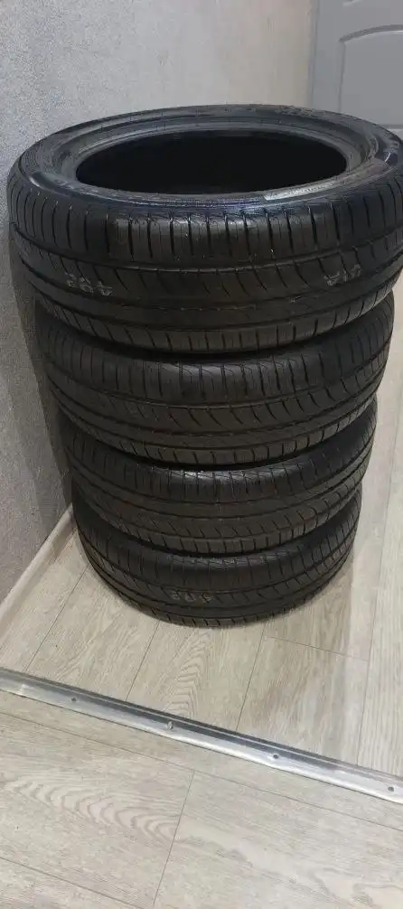 Продам летнюю резину Pirelli 195/55 R16 - Шины и диски (Запчасти) в Екатеринбург