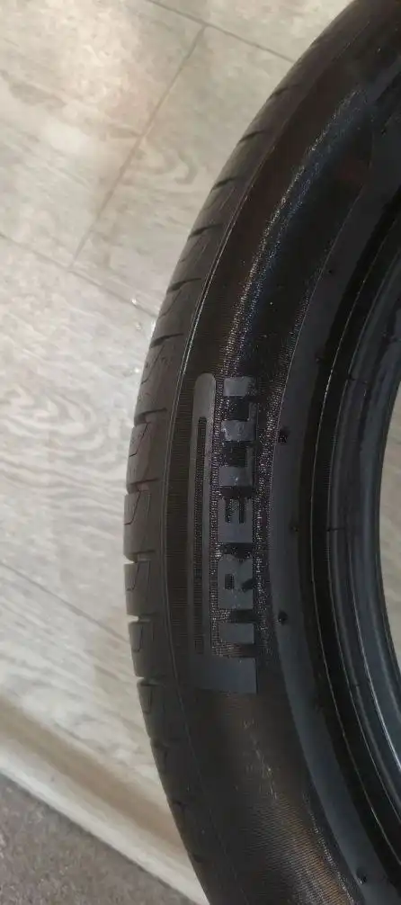 Продам летнюю резину Pirelli 195/55 R16 - Шины и диски (Запчасти) в Екатеринбург