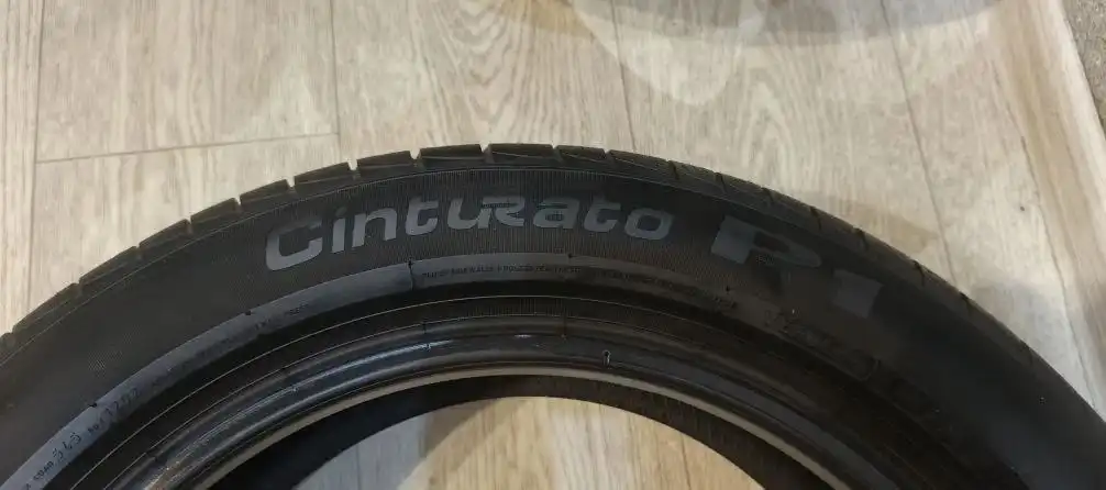 Продам летнюю резину Pirelli 195/55 R16 - Шины и диски (Запчасти) в Екатеринбург