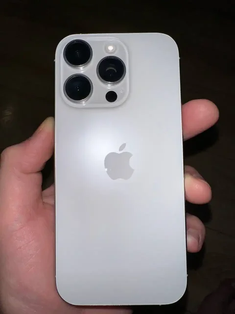 Продам iPhone 16 Pro 128GB - Электроника в Екатеринбург