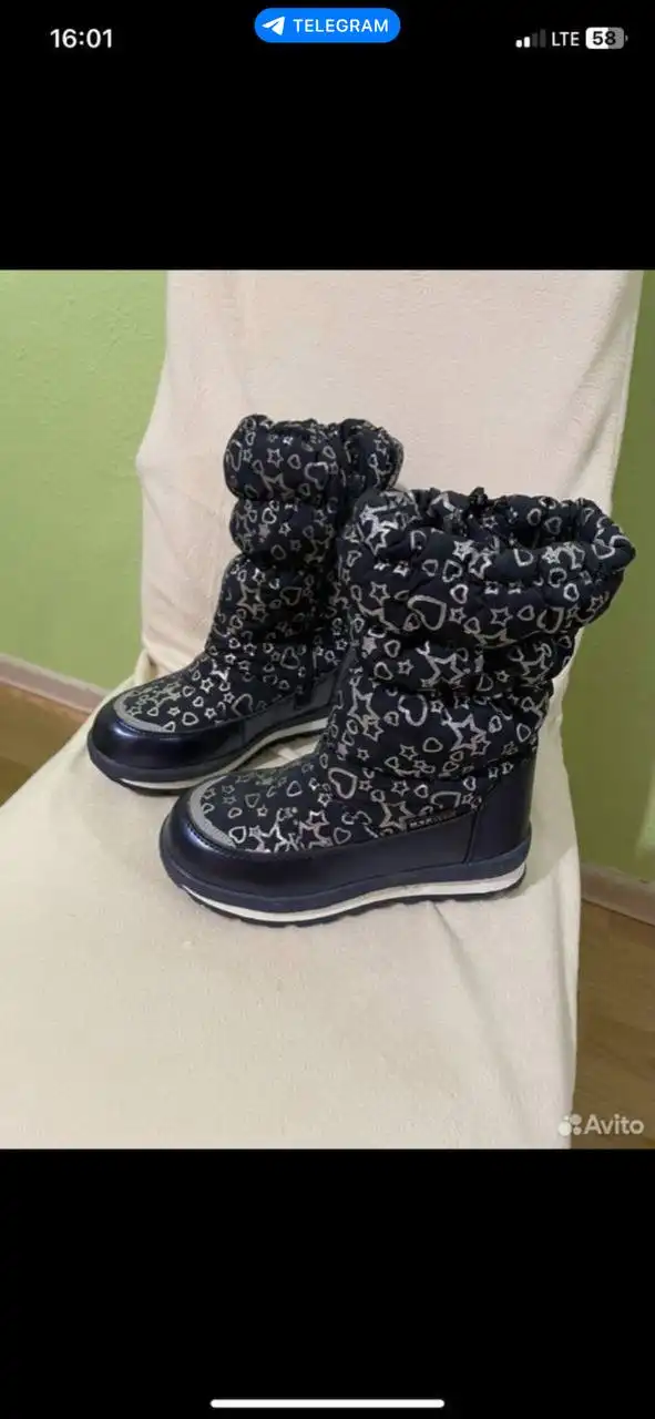 Продажа гитары Fender Stratocaster - Музыкальные инструменты (Хобби и отдых) в Екатеринбург